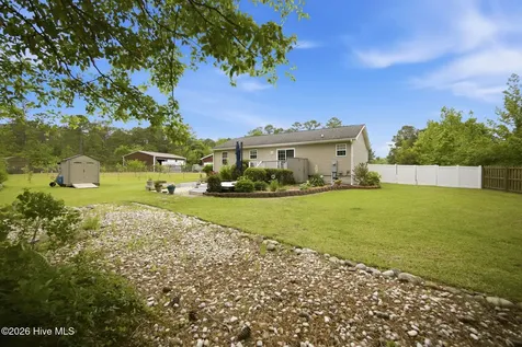 100 Fox Run Drive Hampstead NC 28443