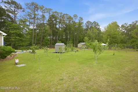100 Fox Run Drive Hampstead NC 28443
