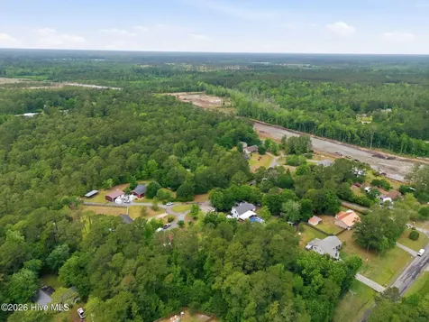 100 Fox Run Drive Hampstead NC 28443