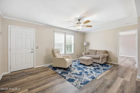 100 Fox Run Drive Hampstead NC 28443