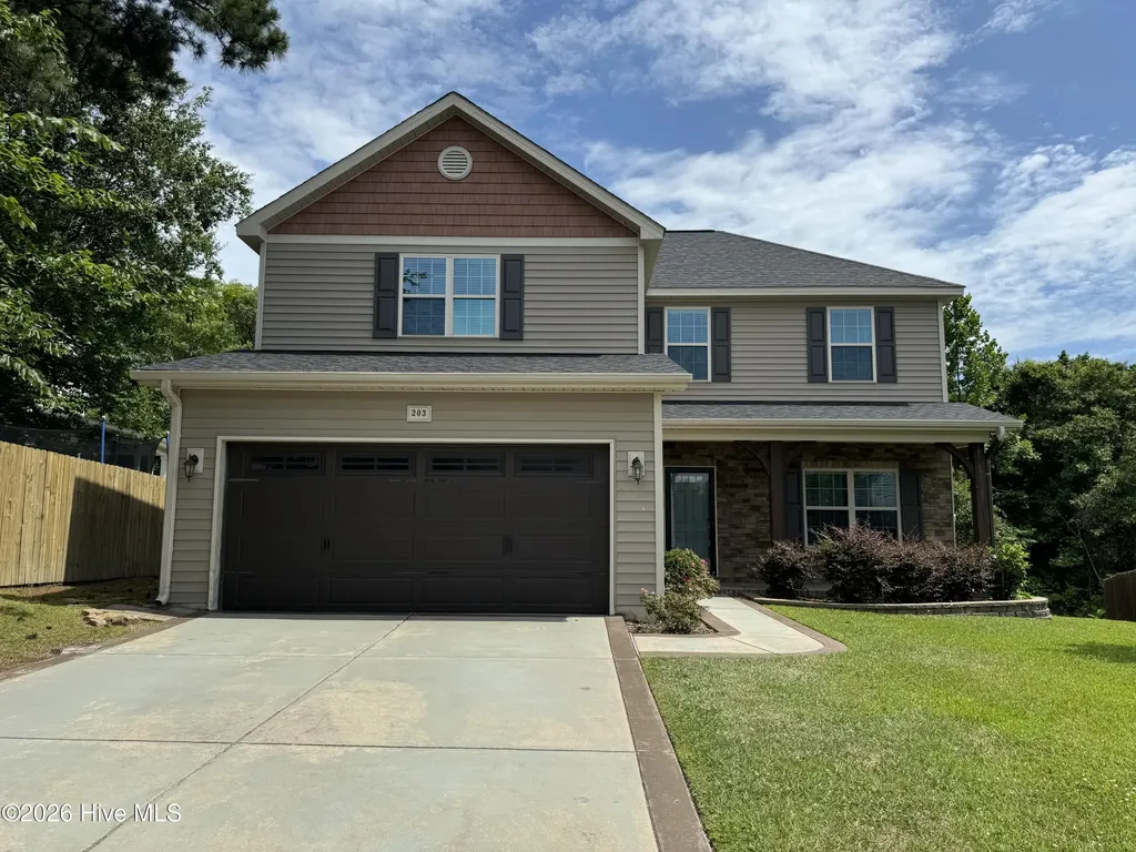 203 Ashton Court Sneads Ferry NC 28460