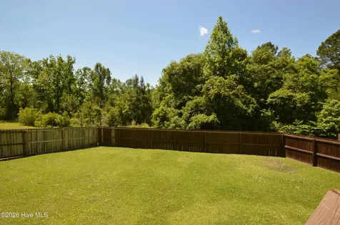 203 Ashton Court Sneads Ferry NC 28460