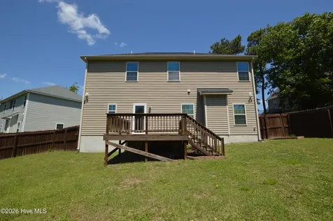 203 Ashton Court Sneads Ferry NC 28460