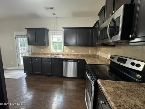 203 Ashton Court Sneads Ferry NC 28460