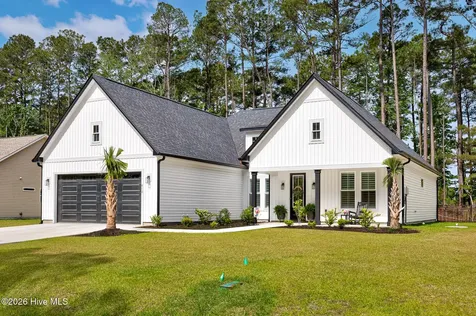 813 Boundaryline Drive NW Calabash NC 28467