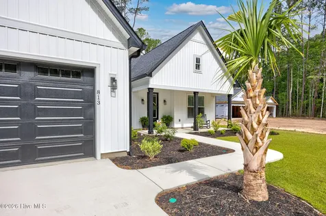 813 Boundaryline Drive NW Calabash NC 28467