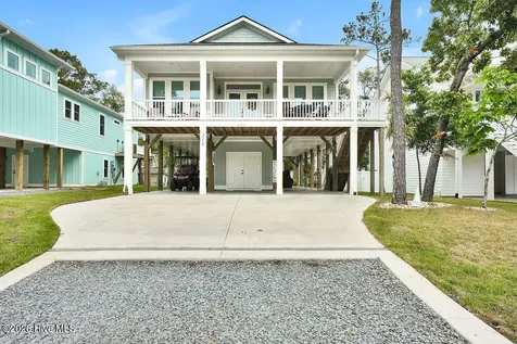 214 NE 37th Street Oak Island NC 28465