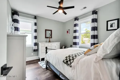 214 NE 37th Street Oak Island NC 28465
