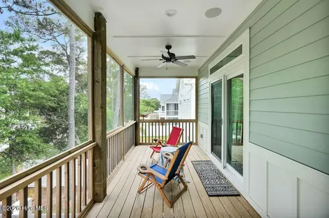 214 NE 37th Street Oak Island NC 28465