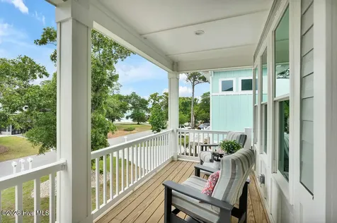 214 NE 37th Street Oak Island NC 28465