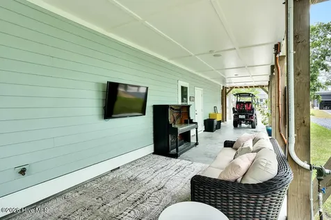 214 NE 37th Street Oak Island NC 28465