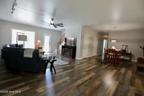436 Millwork Lane Aberdeen NC 28315