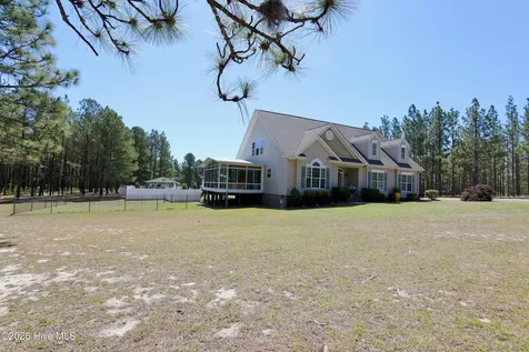 436 Millwork Lane Aberdeen NC 28315