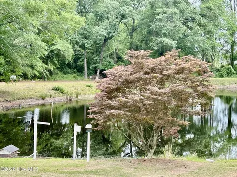 397 Johns Road Maxton NC 28364