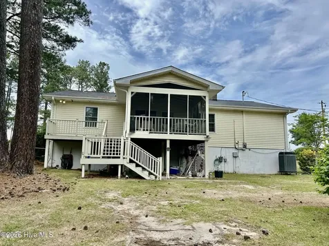 397 Johns Road Maxton NC 28364