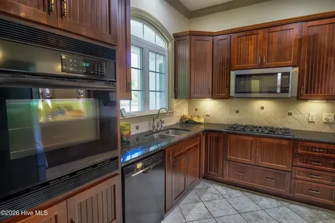 109 Weaver Drive Lake Waccamaw NC 28450