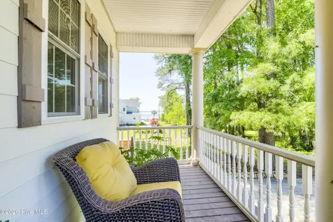 109 Weaver Drive Lake Waccamaw NC 28450