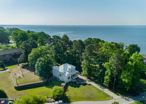 109 Weaver Drive Lake Waccamaw NC 28450