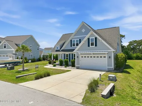 432 Lanyard Drive Newport NC 28570