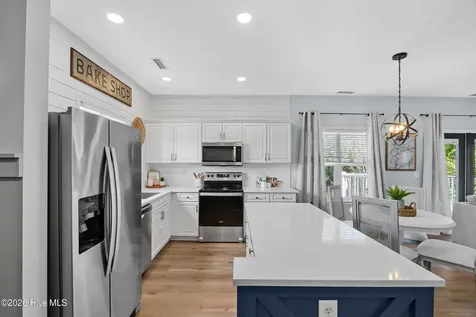 4134 Vanessa Drive SE Southport NC 28461