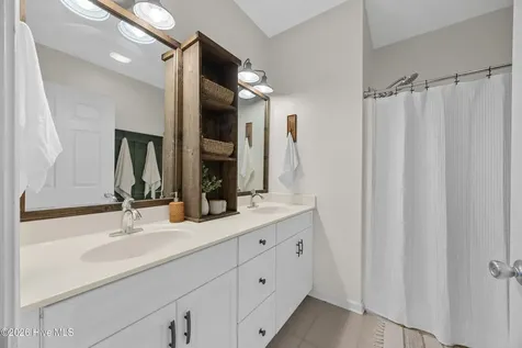 4134 Vanessa Drive SE Southport NC 28461