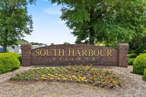 4134 Vanessa Drive SE Southport NC 28461