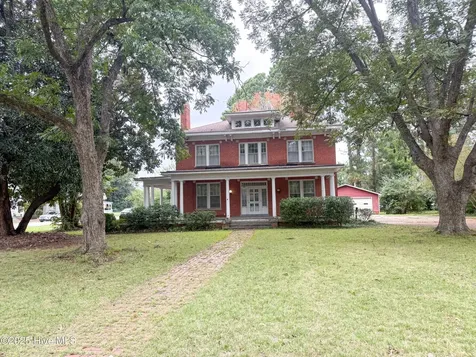 103 S Pender Street Fremont NC 27830