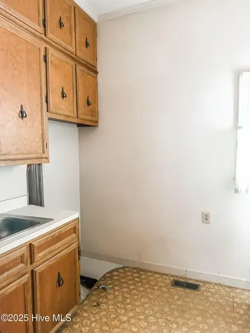 103 S Pender Street Fremont NC 27830
