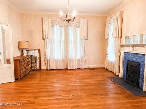 103 S Pender Street Fremont NC 27830