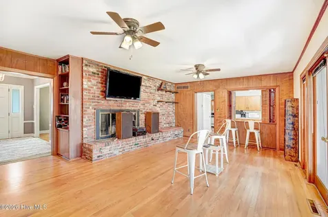 1000 Westminster Lane Kinston NC 28501