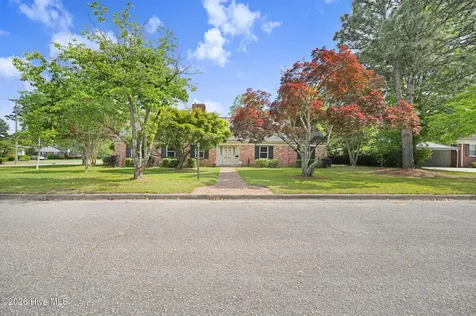 1000 Westminster Lane Kinston NC 28501