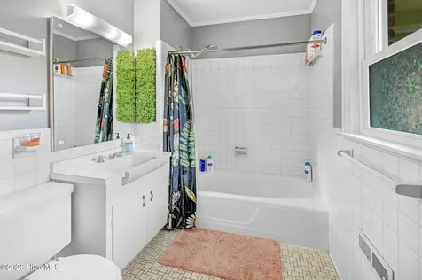 1000 Westminster Lane Kinston NC 28501