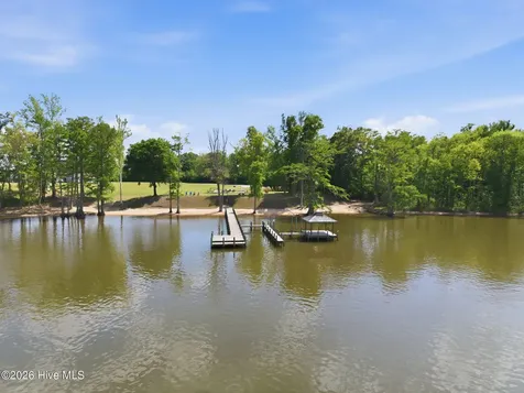 110 Prince Court Merry Hill NC 27957