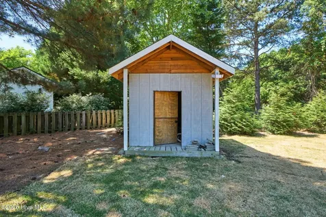 39 Winding Trail Whispering Pines NC 28327