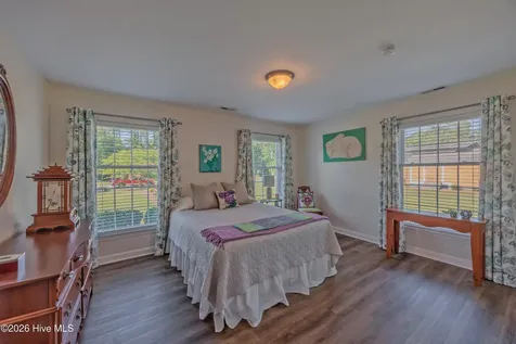 164 Friendly Drive Wallace NC 28466