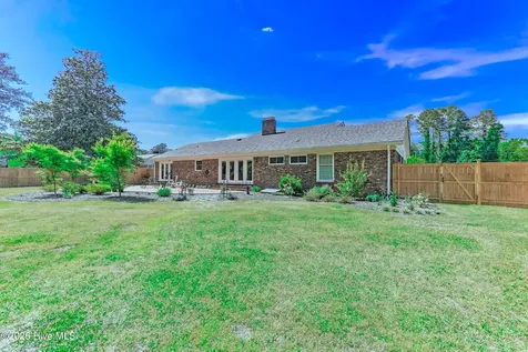 164 Friendly Drive Wallace NC 28466