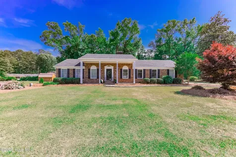 164 Friendly Drive Wallace NC 28466
