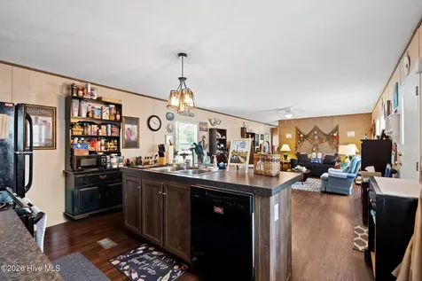 211 NE 76th Street Oak Island NC 28465