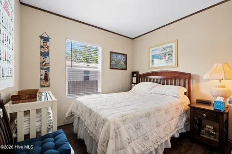 211 NE 76th Street Oak Island NC 28465