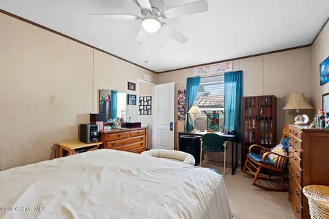 211 NE 76th Street Oak Island NC 28465