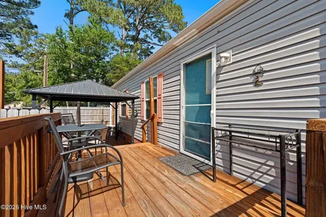 211 NE 76th Street Oak Island NC 28465