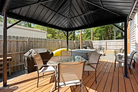 211 NE 76th Street Oak Island NC 28465