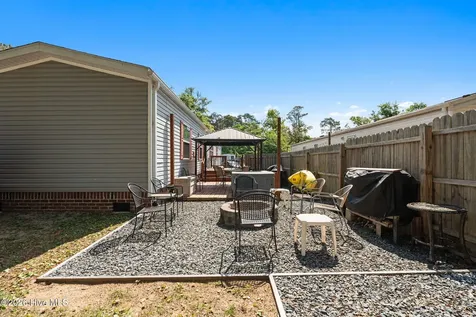 211 NE 76th Street Oak Island NC 28465