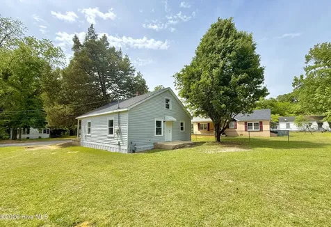 1513 Stroud Avenue Kinston NC 28501