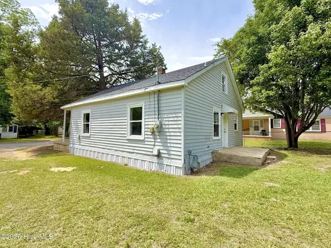 1513 Stroud Avenue Kinston NC 28501