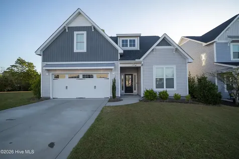6033 Sand Ridge Avenue Wilmington NC 28409