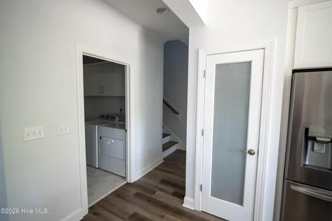6033 Sand Ridge Avenue Wilmington NC 28409