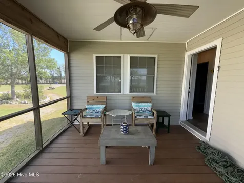 123 Lasseters Landing Columbia NC 27925