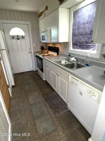 123 Lasseters Landing Columbia NC 27925