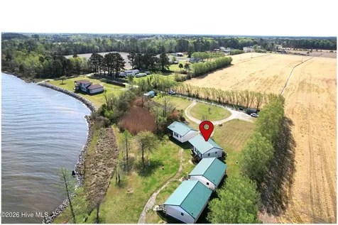 123 Lasseters Landing Columbia NC 27925